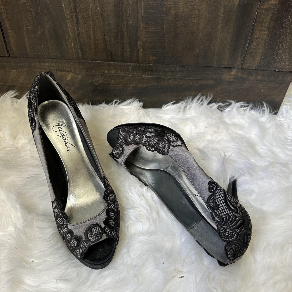 Women's heels